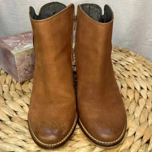 Steve Madden Whysper Leather Anke Boots Cognac Size 7. - Picture 3 of 11